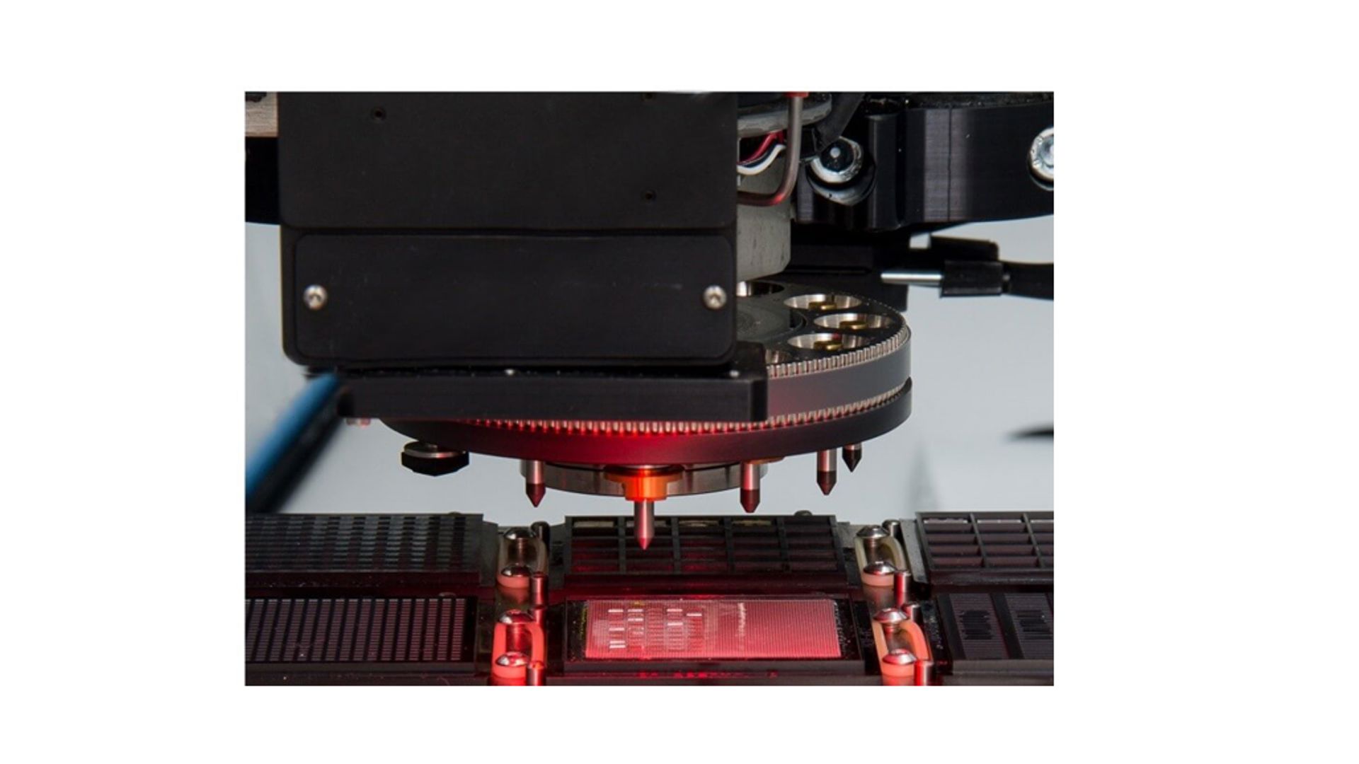 Patented Tool Change Turret